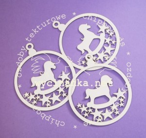 bombki z konikiem na biegunach i gwiazdkami